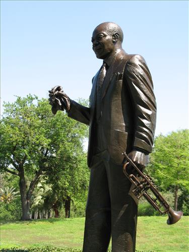 Louis Armstrong Statue; March 2008
