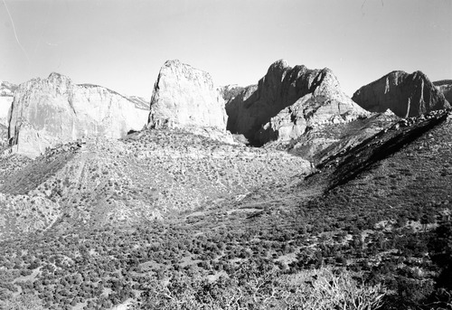 Tucupit Point, Paria Point and Beatty Point. Middle (left) and south forks of Dry Creek. North Fork Timber Creek (upper right).