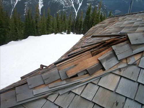 Scalplock Lookout Winter Roof Damage