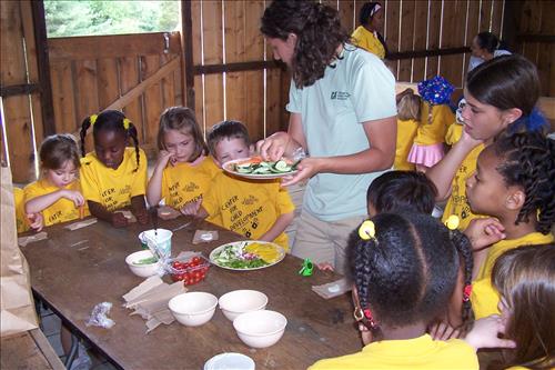 CVEEC Junior Ranger Program, Little Sprouts, Tasting Vegetables