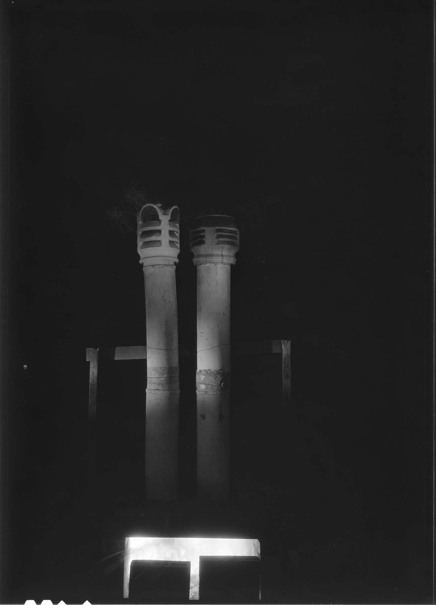 Demonstration of effectiveness of fire flue tops