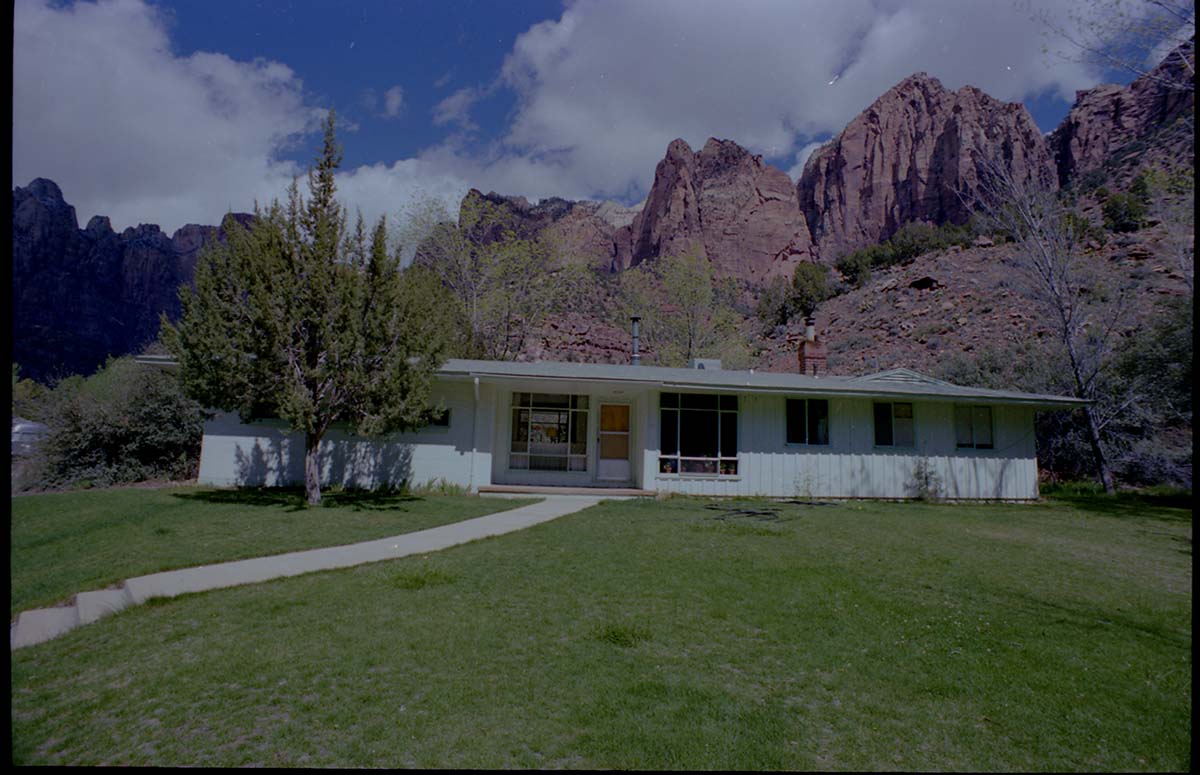 Housing in Oak Creek Canyon.