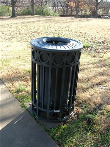 Repaint Metal Surfaces Project - Fort Smith National Historic Site 2012