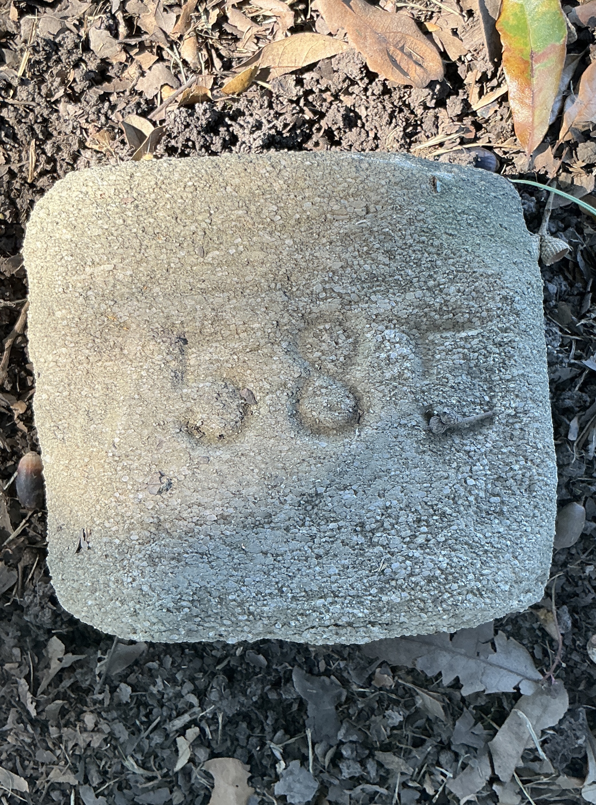 Top of flat marble marker