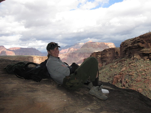 YOUNT_HARTZOG_2011 Hendy 2