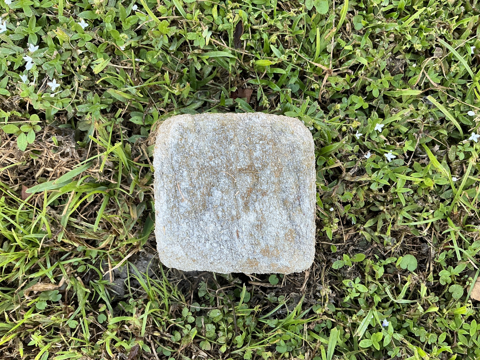 Top of flat marble marker