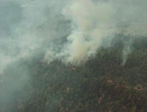 Aerial photographs of Long Mesa Fire at Mesa Verde National Park, July 29-Aug. 4, 2002