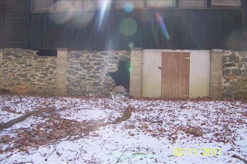Repair and Repoint Stone walls on building 60 and 70 in Cabin Camp 1 (Goodwill) February 2011