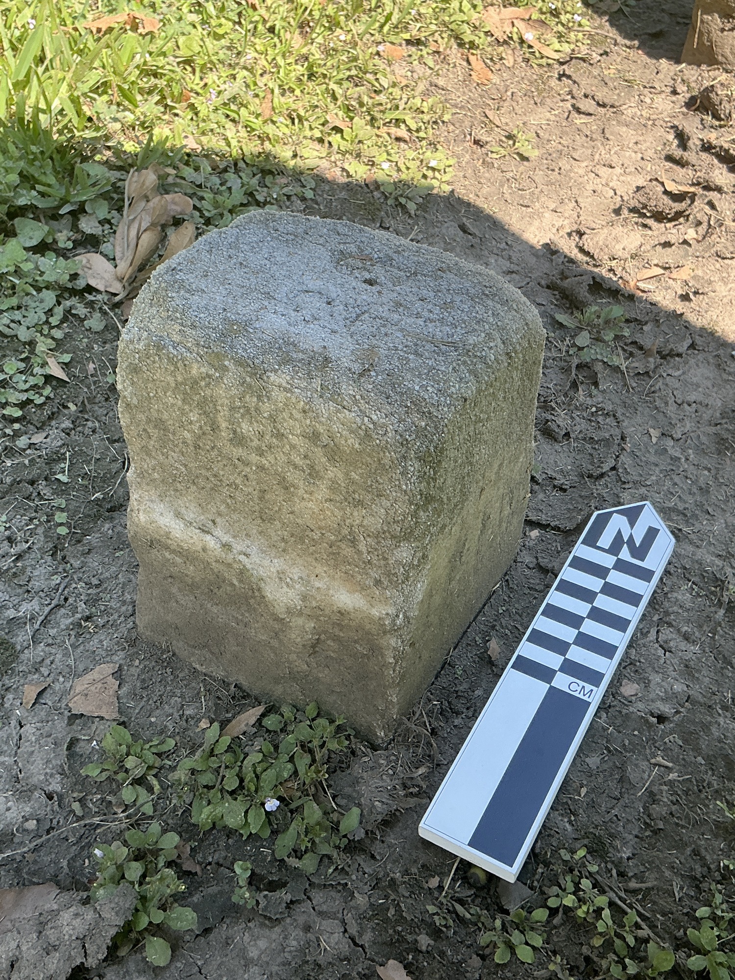 Extra image of flat marble marker