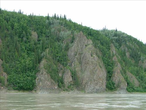 12 Yukon-Charley Rivers Natipnal Preserve Peregrine Falcon survey July 2006
