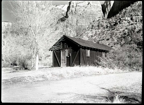 Park residence Building 7, Oak Creek housing area.