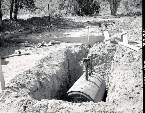 Fuel oil tank installation at residence Building 34.