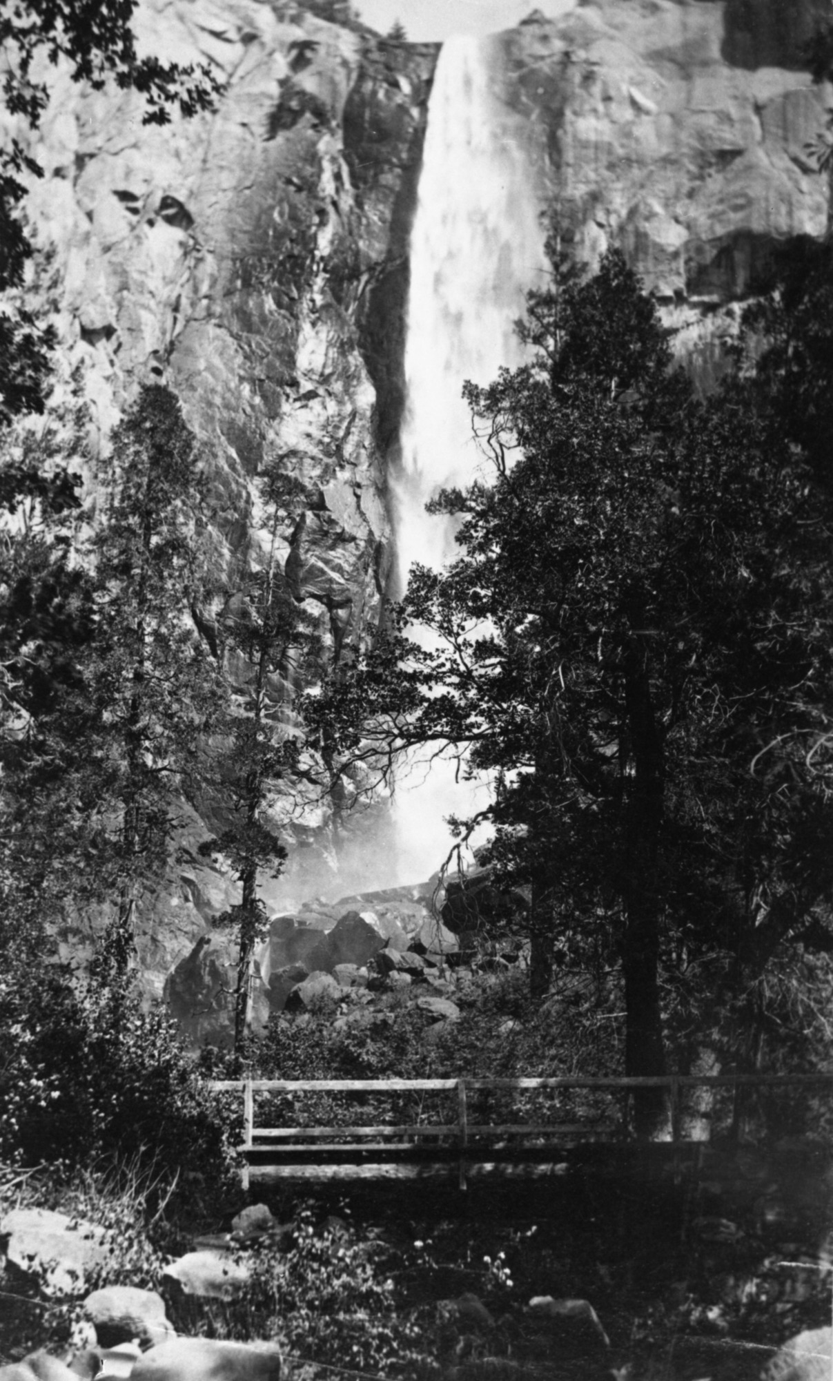 Photographer unidentified, but possibly George Fiske.