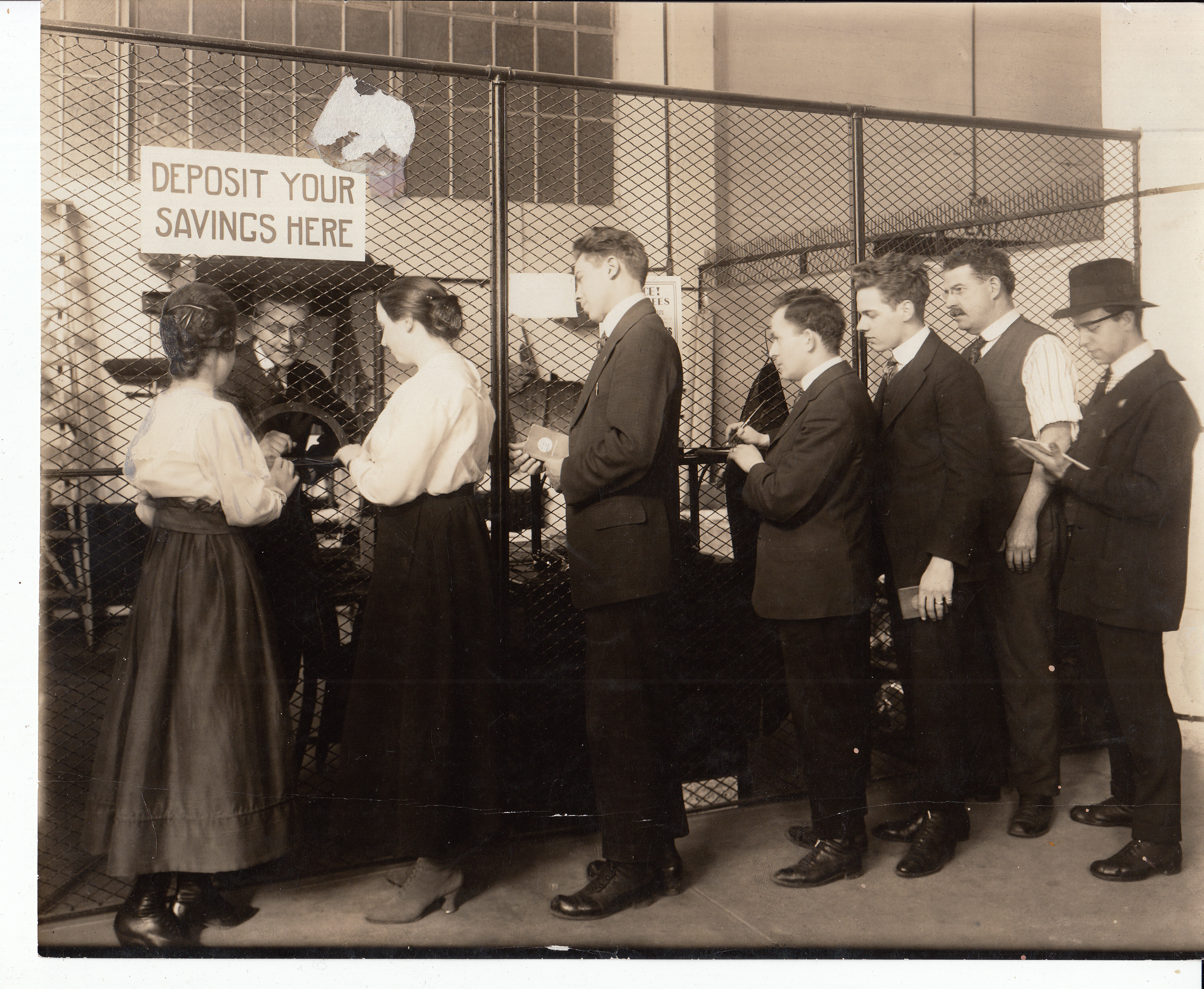 Edison branch of Second National Bank of Orange, historically located on first floor of Building 15, open Thursday, 2:00 to 5:00 p.m.