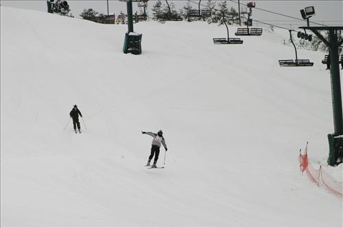 Special Olympics Ohio downhill skiing 1