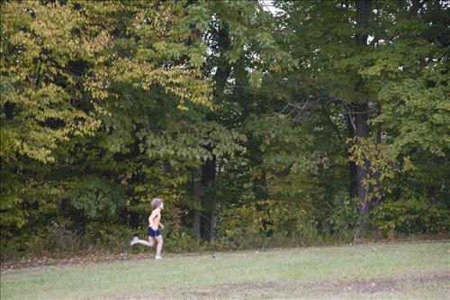 Fall Fun Run runners