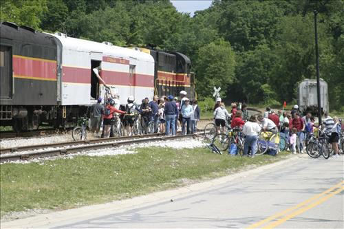 Cuyahoga Valley Scenic Railroad, Loading and Unloading Bikes From Train