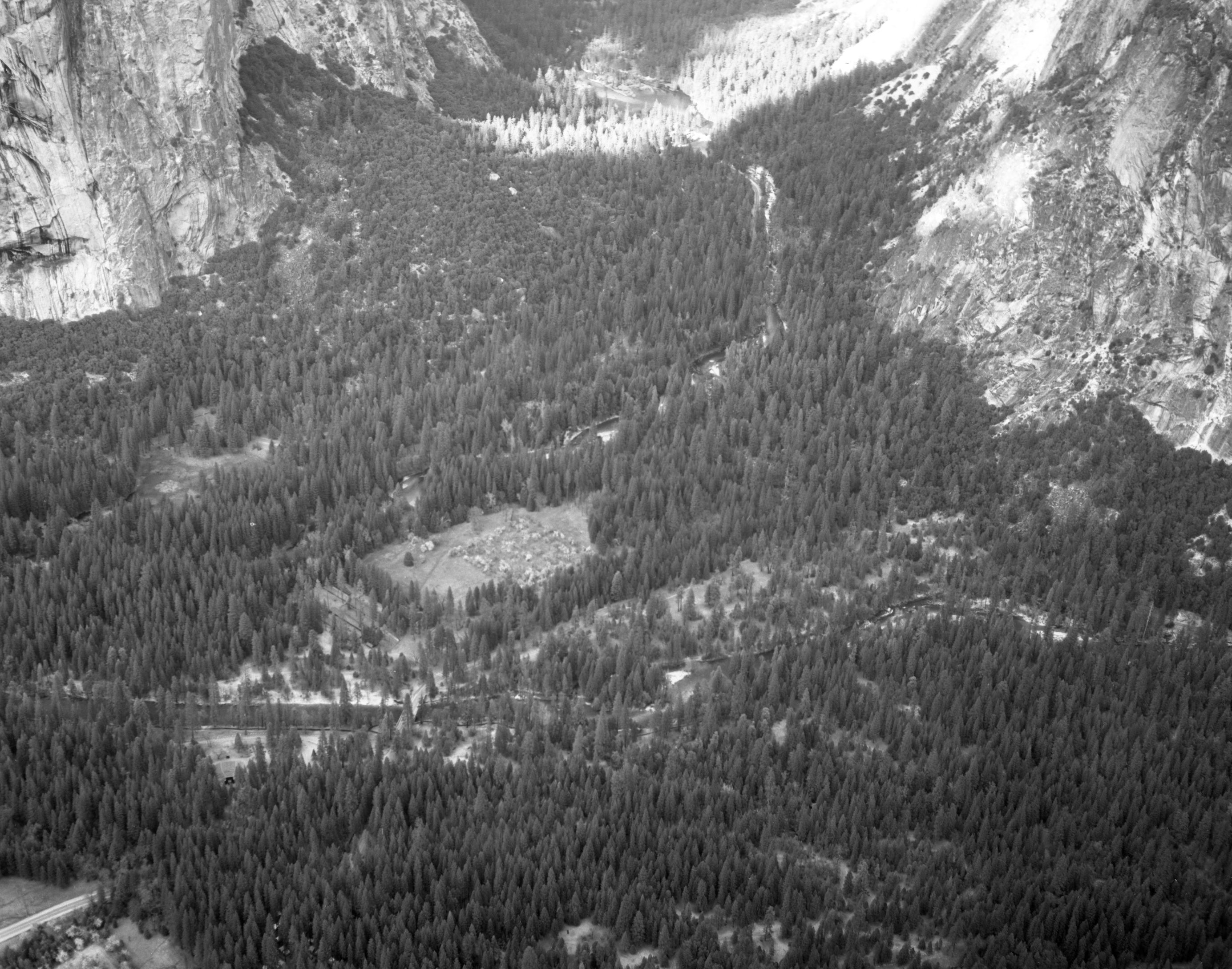 Yosemite Valley from Glacier Point; Auto Tour