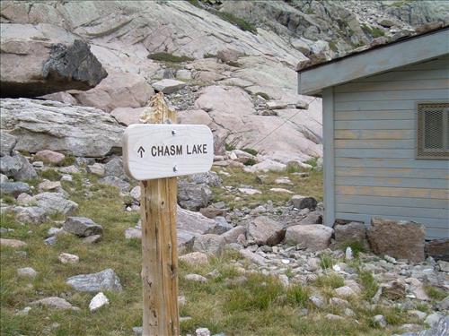 Sign,3866 WM#,Wood,0 FT,0 FT,Dir LP-10