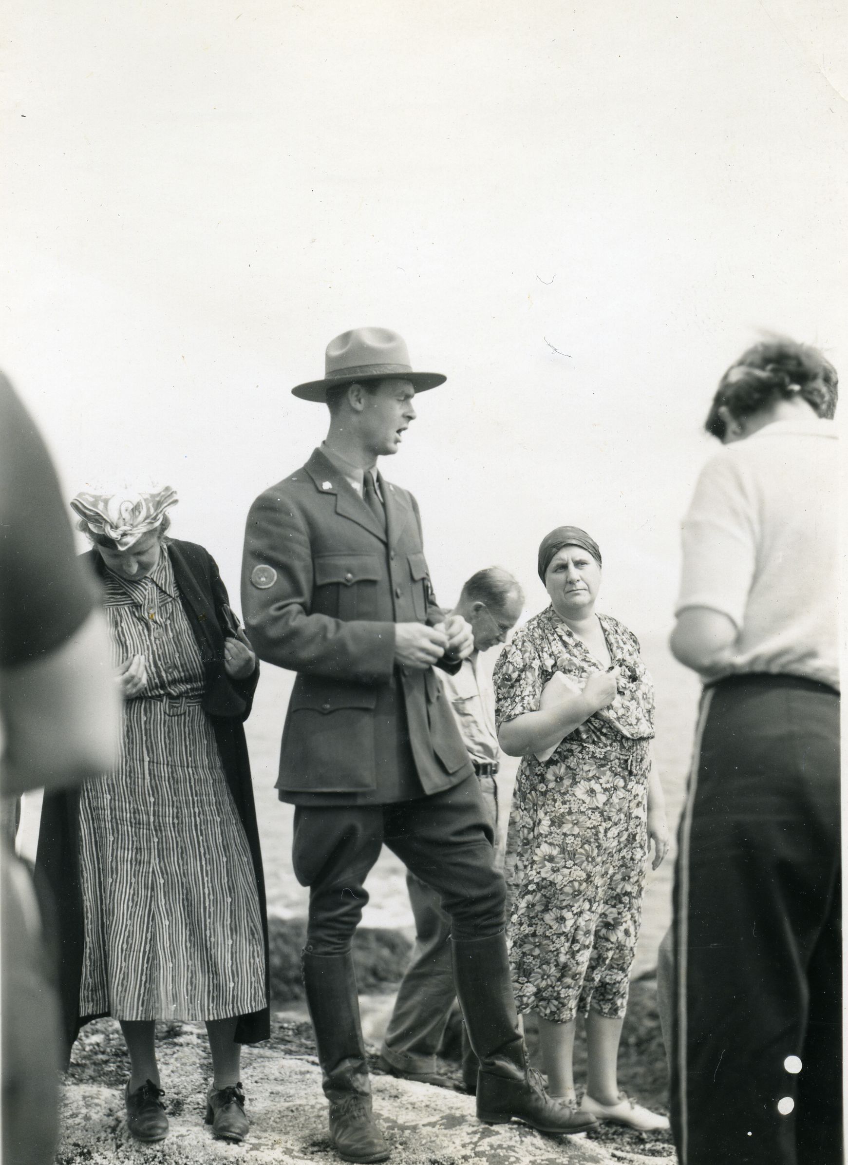 RICHARD MANVILLE - LECTURING AT THUNDER HOLE