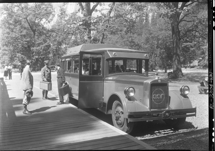 Copy Neg: Leroy Radanovich, December 2001. Auto stage arriving at the Ahwahnee Hotel.