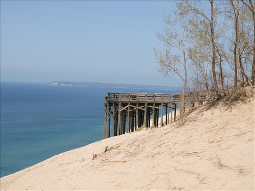 SLBE Pierce Stocking Scenic Drive - #9 Lake Michigan Overlook Platform from the top of the bluff