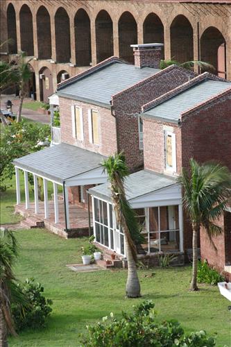Pre-Treatment images of Engineering Officers' Quarters at Fort Jefferson, Dry Tortugas National Park 2005-2009