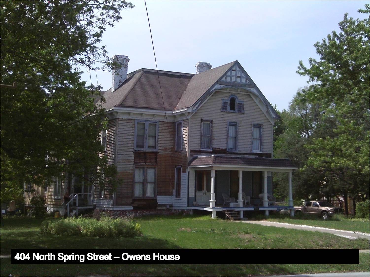 Image of the Queen Anne-style Owens House.