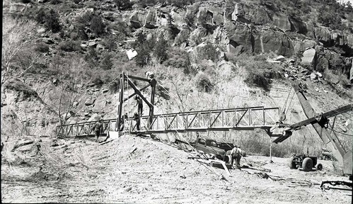 Building of the bridge on Emerald Pools Trail.