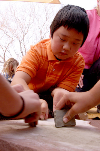 Thematic Websites photos for NPWeek 2010 necklacemakingPETR