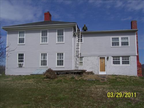 Views of the Murphy Farm House conditions dated to March 29, 2011, in Harpers Ferry Natinoal Historical Park (HAFE/NPS).