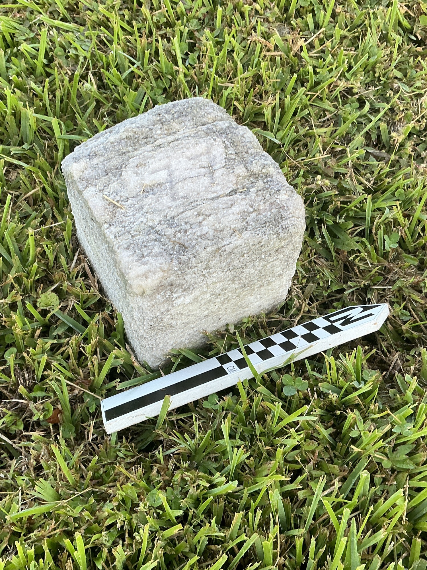 Extra image of flat marble marker