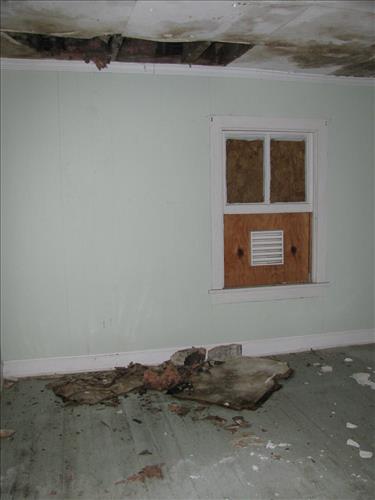 Historic West House in need of repair and stabilization at Richmond National Battlefield Park in January 2012