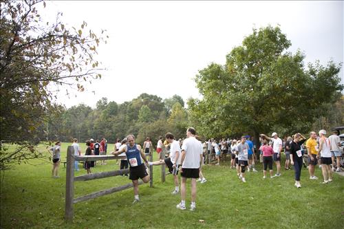 Fall Fun Run stretching