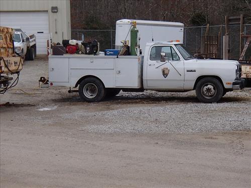 Heavy Eequipment Service Truck at Big South Fork in January 2014.
