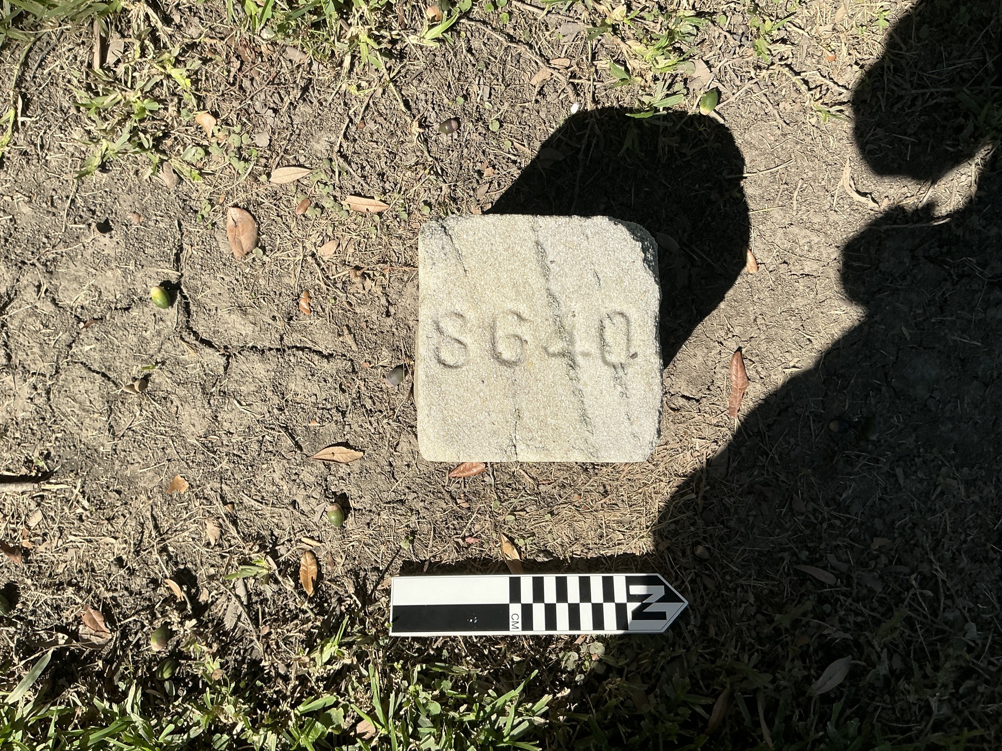 Extra image of flat marble marker