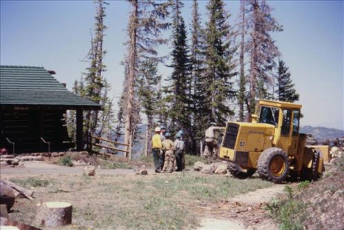 NPS Fire Use Modules Perform Emergency            Fuel Reduction Treatments at Cedar Breaks National Monument, June 2002