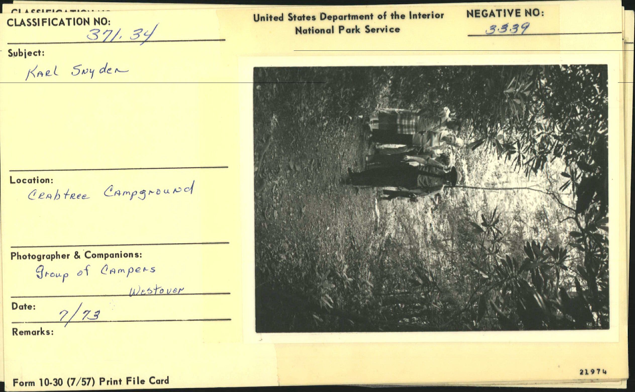 Seasonal Interpreter Karl Snyder leading campers