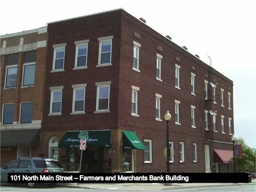 Image of the Commercial-style Farmers and Merchants Bank Building.