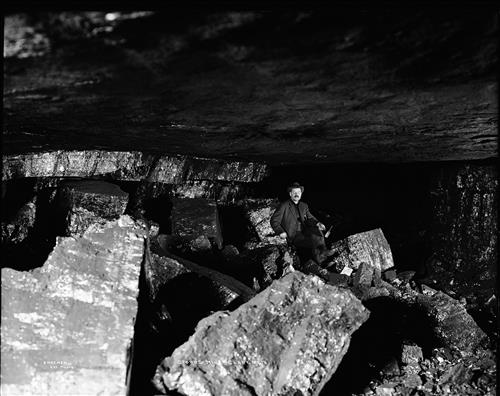 A1030-A1033--Dickson City, PA--Storrs Mine--Clark Vein with huge pieces of coal as dynamited [1913.03.19]
