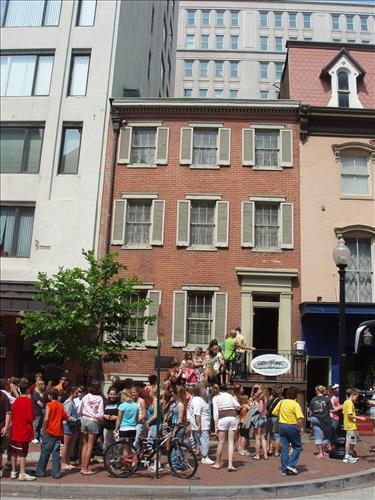 Repair and Weatherize Historic Windows, Casements, and Doors at Petersen House, Ford's Theater