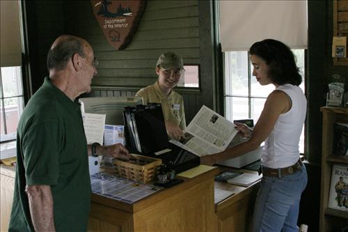SCA With Visitors Inside Peninsula Depot