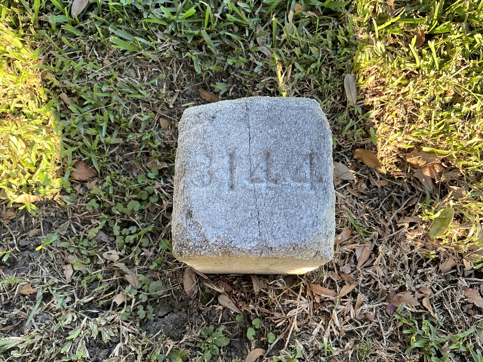 Top of flat marble marker