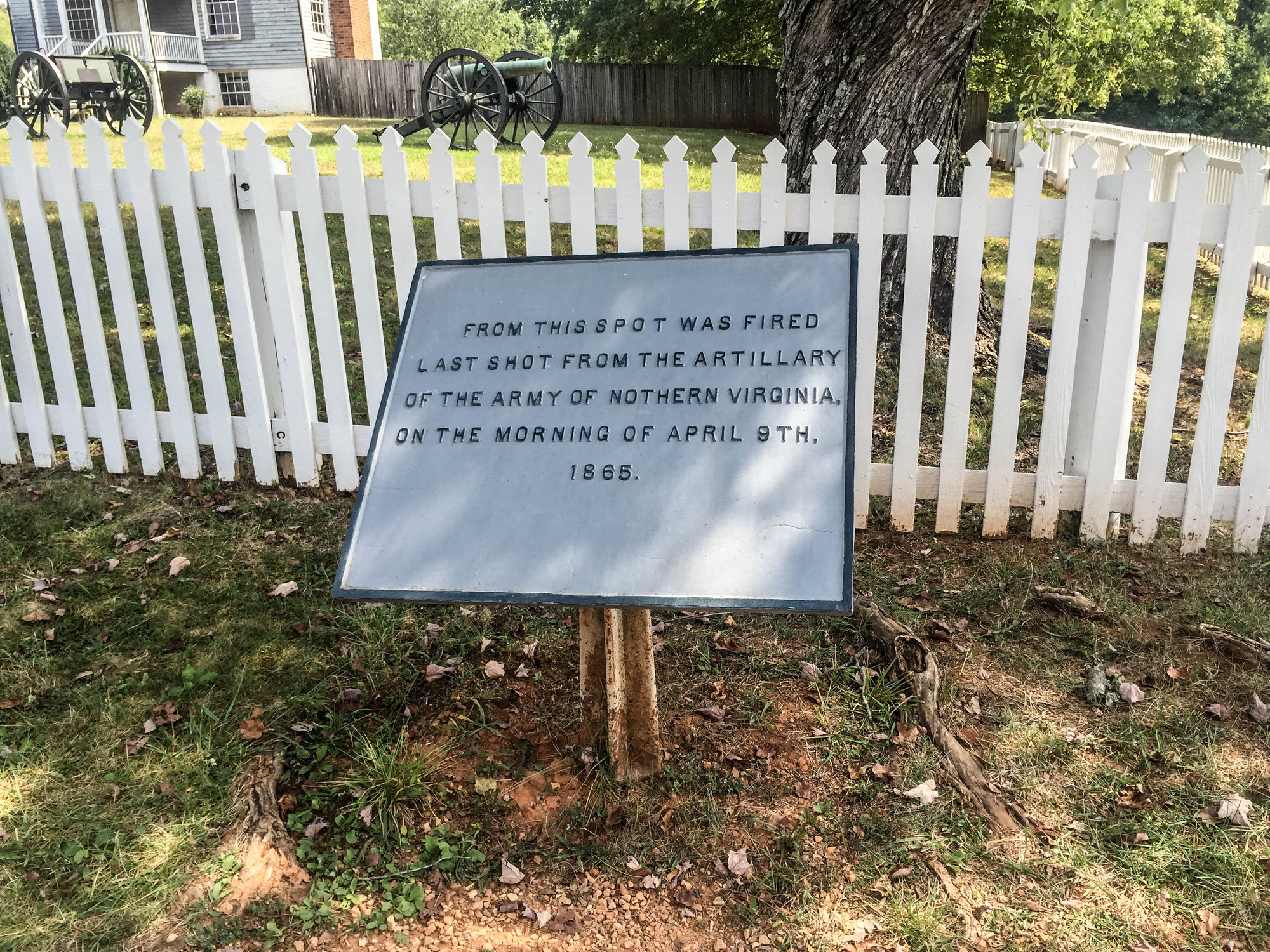 Sign reading "From this spot was fired last shot from the artillery of the Army of Northern Virginia on the morning of April 9th, 1865."