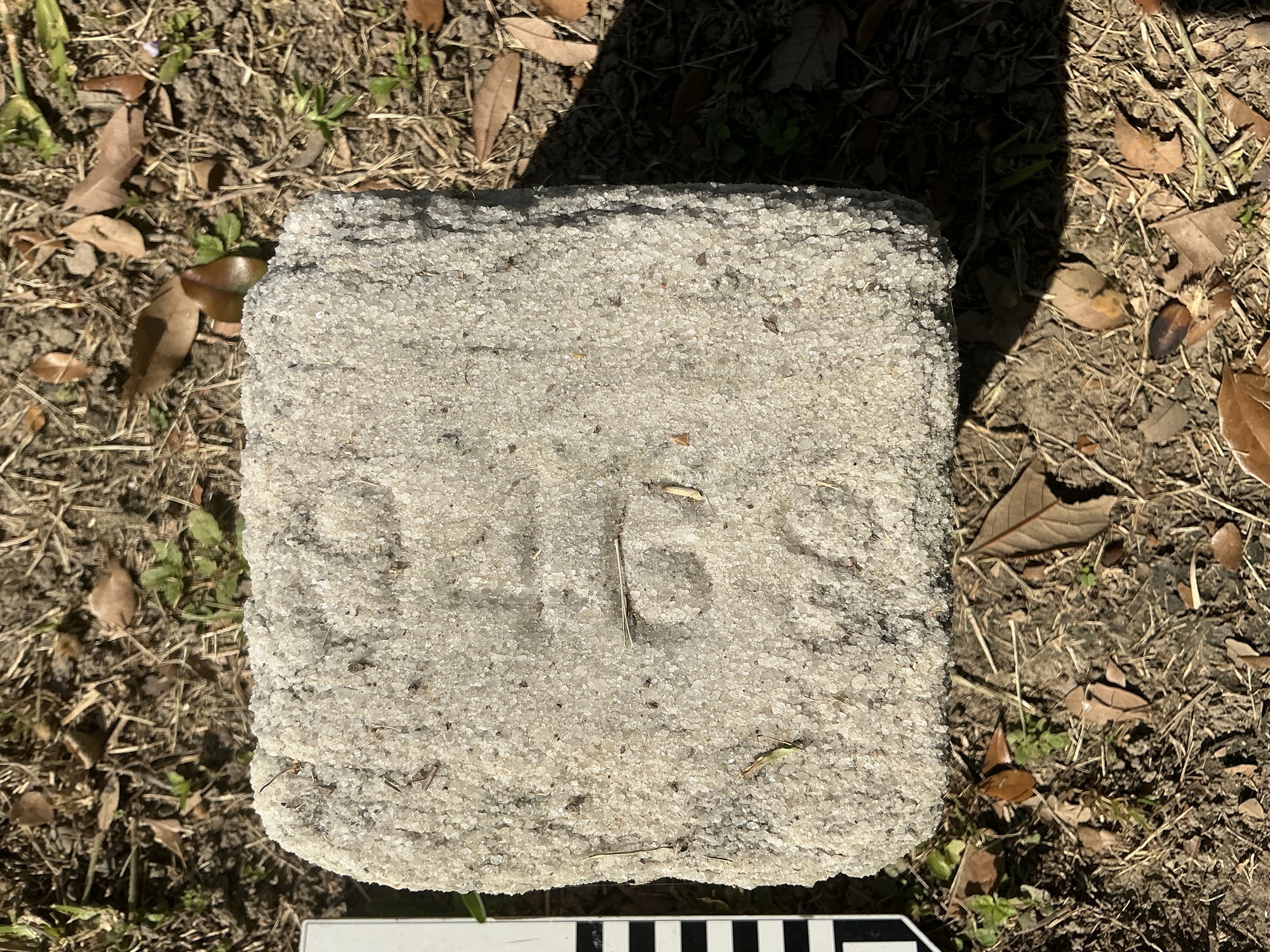 Top of flat marble marker