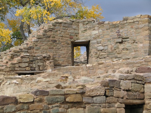 A look at fall through the corner doorway