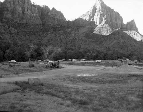 Camper use of overflow area, South Campground overcrowding group area.