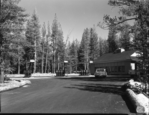 Tuolumne Meadows Service Station