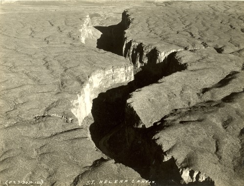 Close up of the mouth of Santa Elena Canyon.
