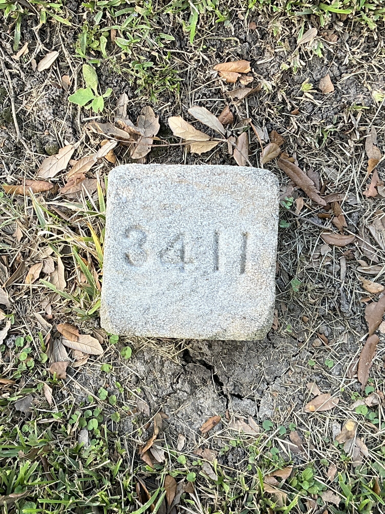 Top of flat marble marker